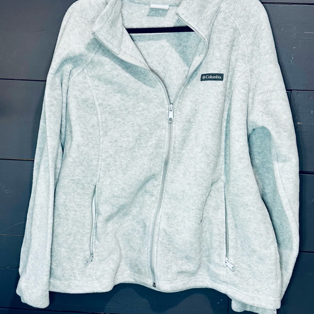 Columbia Women's Light Gray Full-Zip Fleece
